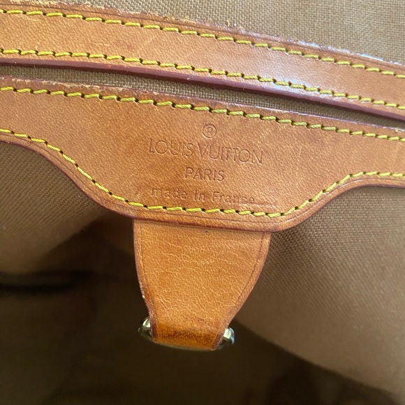 Louis Vuitton Monogram Ellipse Backpack - Picture 4 of 11